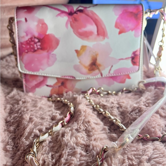 NWT JUSTFAB Make it Pop Pink Floral Spring Crossbody Bag Sz S - Picture 2 of 10